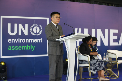 БОУАӨ-ИЙН САЙД Б.БАТБААТАР МОНГОЛ УЛСЫН БАЙГАЛЬ ОРЧНЫ БОДЛОГО, МАНЛАЙЛЛЫГ ТАНИЛЦУУЛЛАА